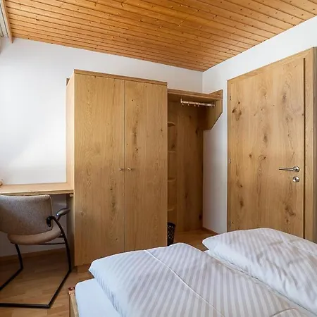 Haus Gant Apartman *